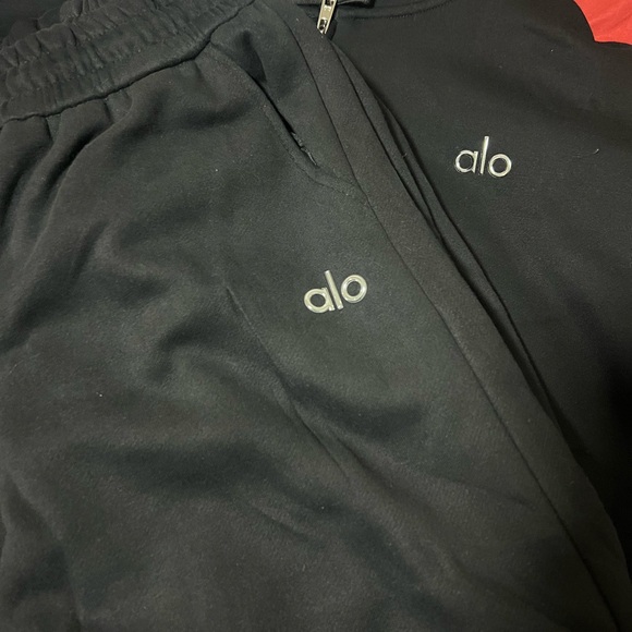 ALO sets men and women - Picture 2 of 5